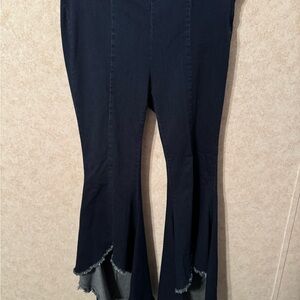 Judy Blue Stylish Super Flare Jeans 14 W